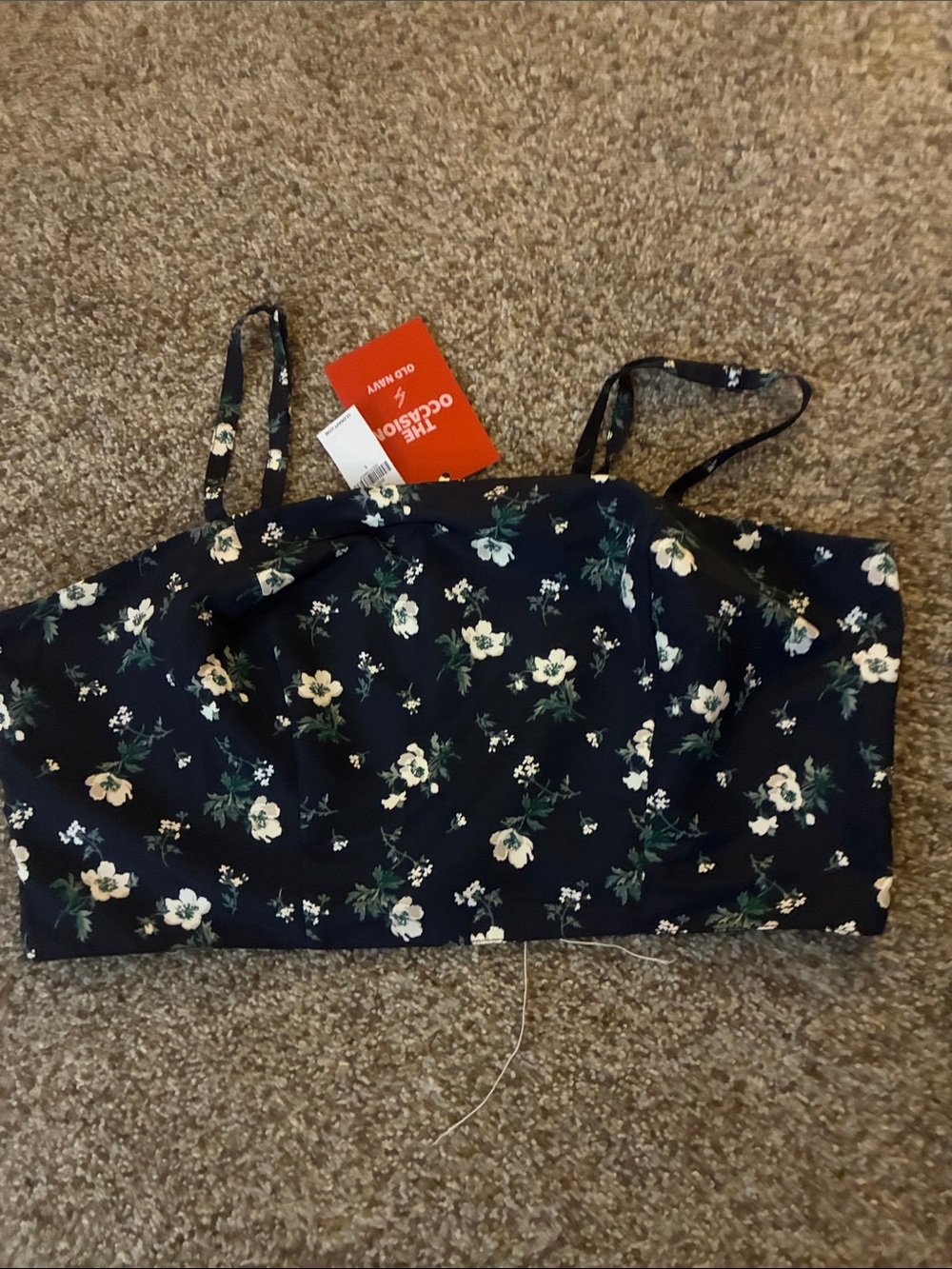 Old navy occasion Floral Navy Cropped Cami Top NWT